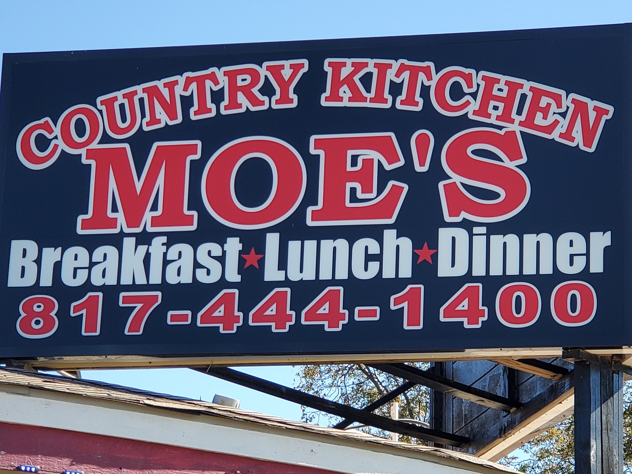 Moe's Country Kitchen logo
